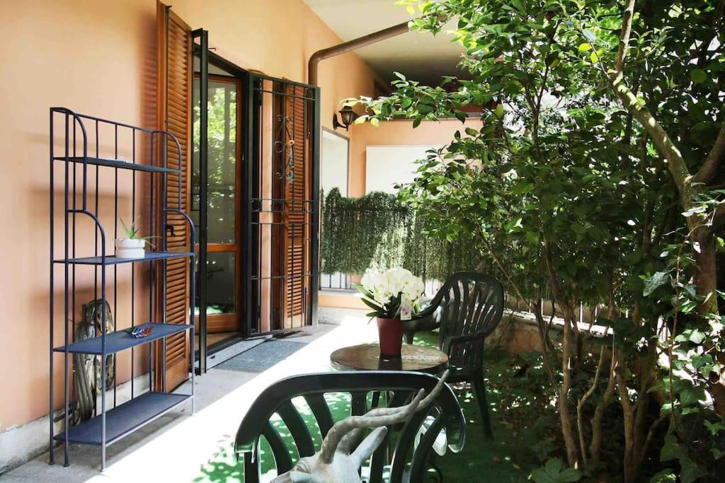 Con Giardino Vicino A San Siro Appartamento